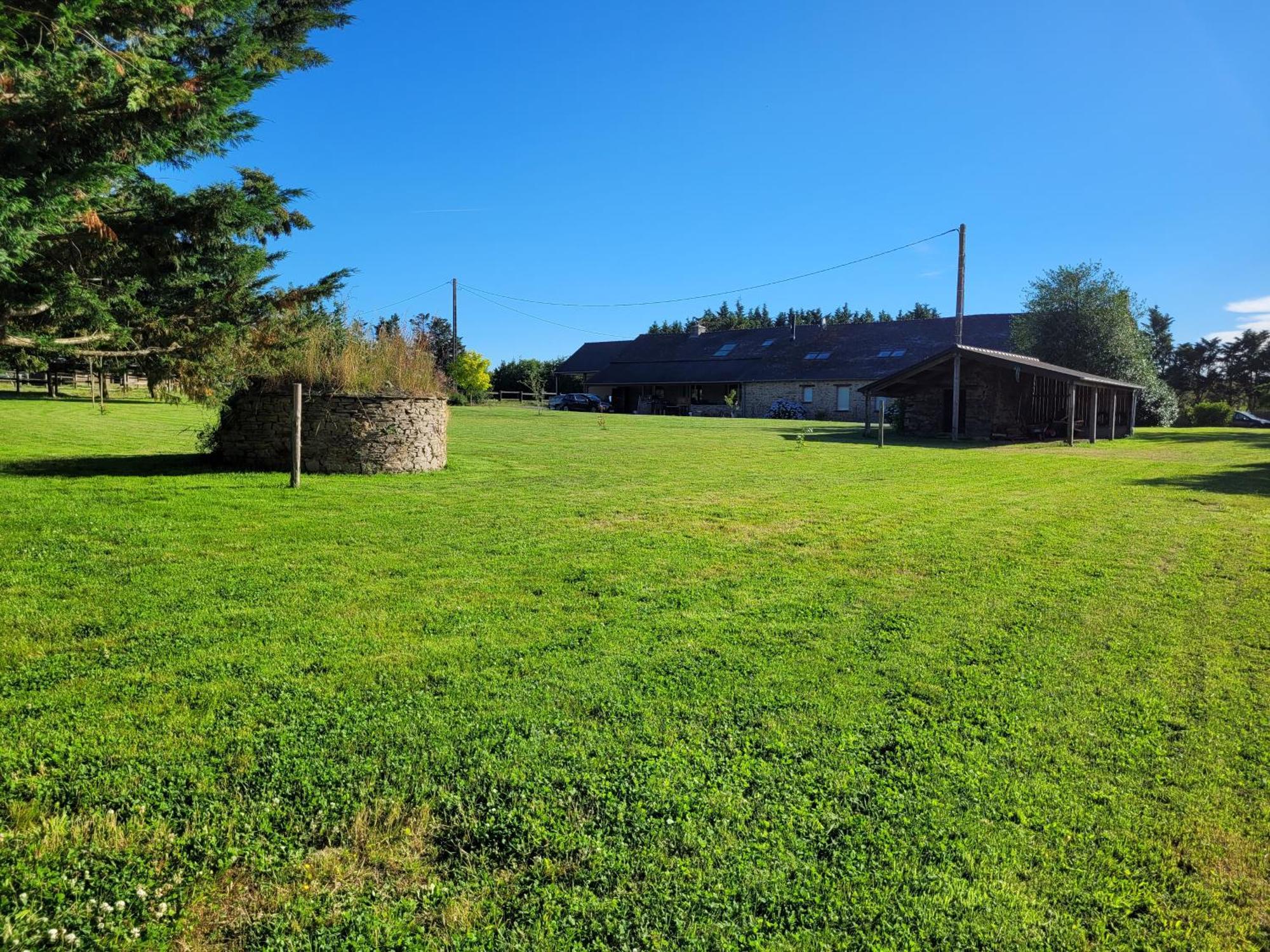 Maison Familiale Domaine Val Leose Grand-Fougeray Exterior foto